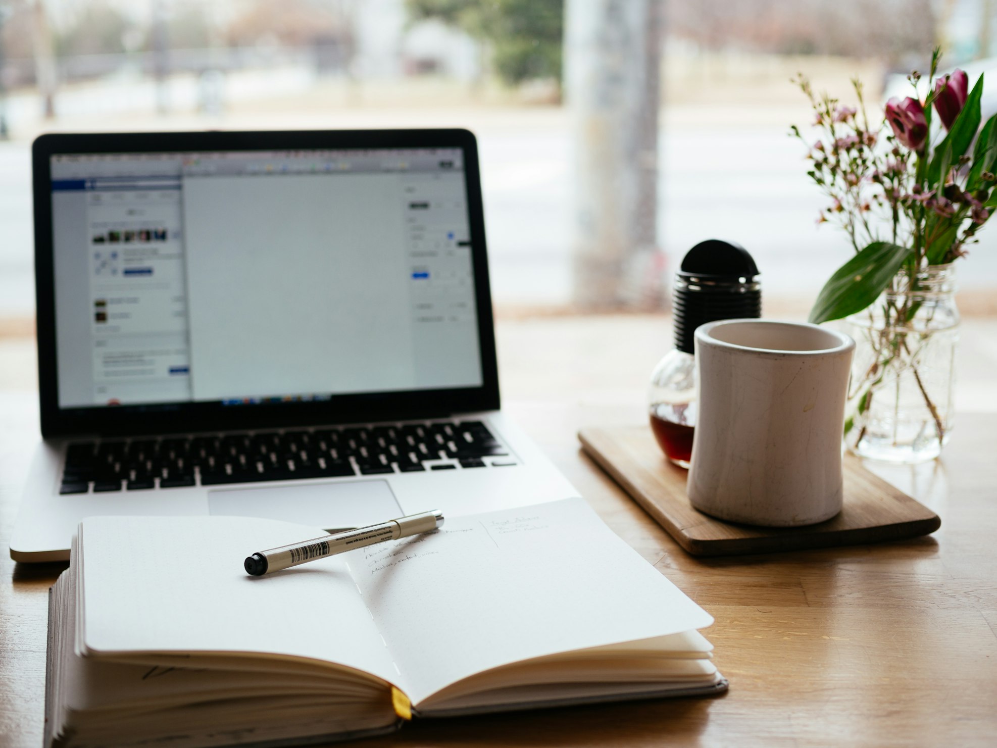 3 micro-habitudes bien-être à adopter dès aujourd’hui au travail
